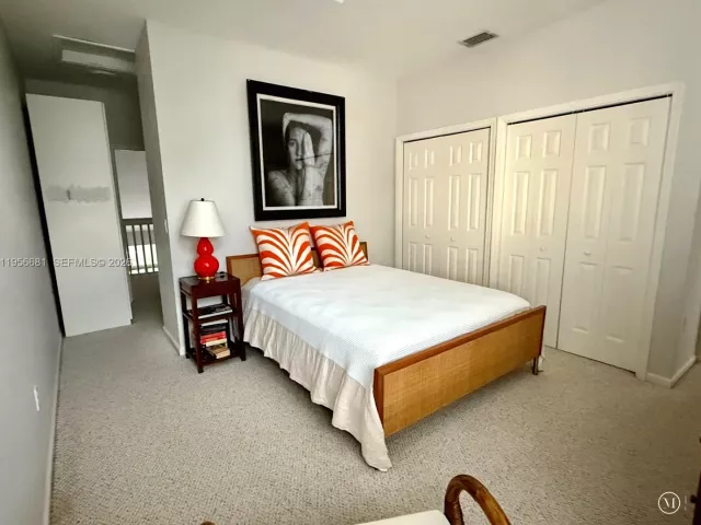 3-bedroom home for sale in Pompano Beach - 712 W Palm Aire Dr - MondialRealty