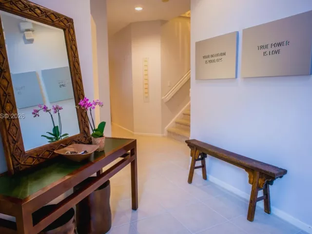 3-bedroom home for sale in Pompano Beach - 712 W Palm Aire Dr - MondialRealty