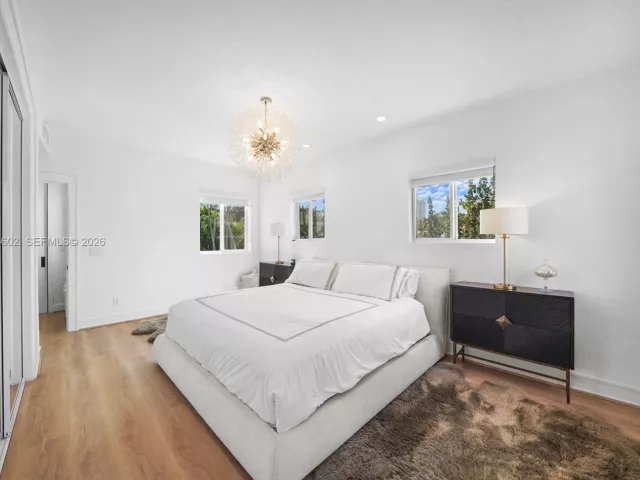 4-bedroom home for sale in Miami Beach - 5237 La Gorce Drive - MondialRealty