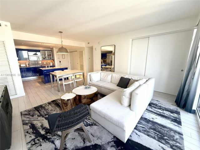 Apartment for sale  Unit #704 - photo 7368768