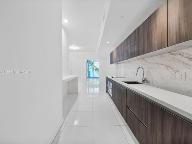 Apartment for sale  Unit #204 - photo 7368187