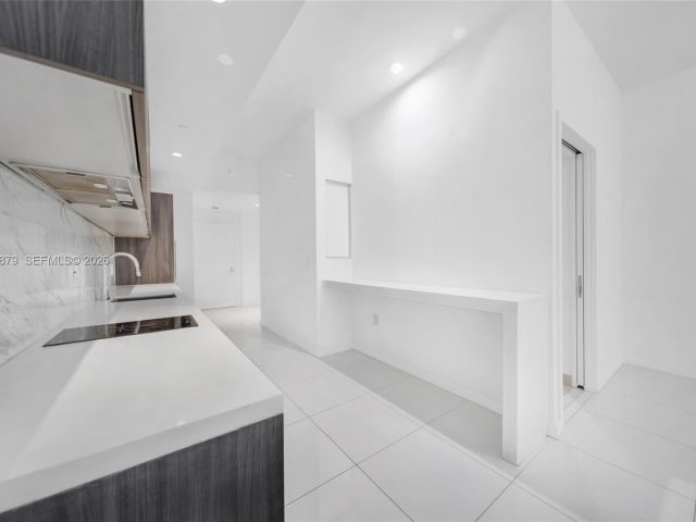 Apartment for sale  Unit #204 - photo 7368192