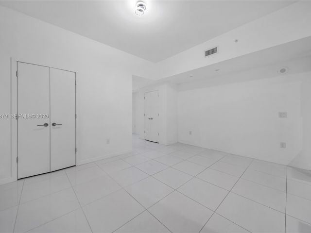 Apartment for sale  Unit #204 - photo 7368199