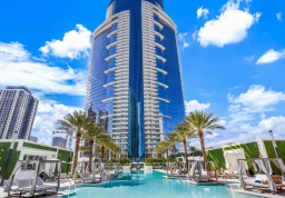 Apartment #204 at Paramount WorldCenter