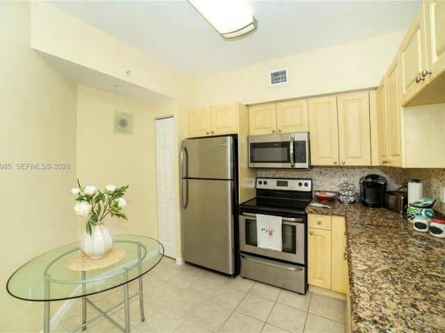 Apartment for rent  Unit #2920 - photo 7506738