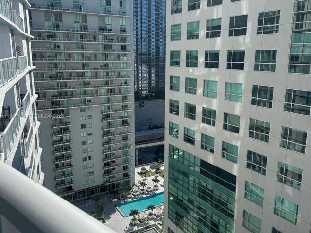 condo for rent in Miami - 185 SW 7th St 2406 - MondialRealty