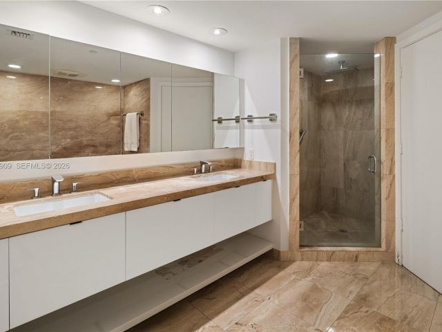 Apartment for rent  Unit #306 - photo 7412554