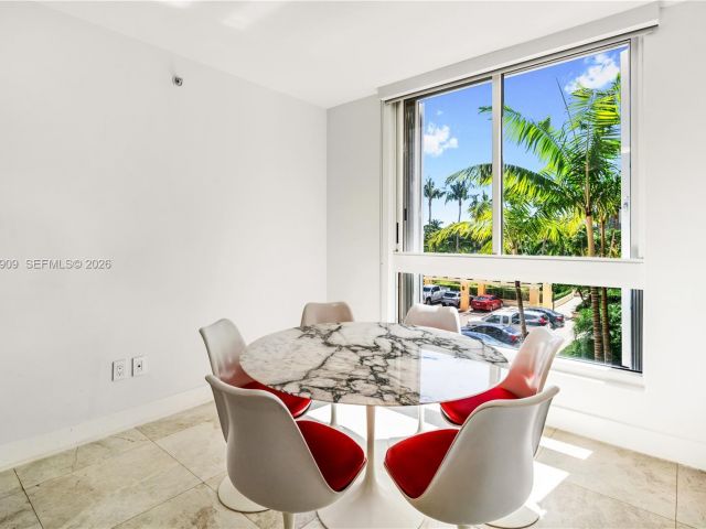 Apartment for rent  Unit #306 - photo 7412558