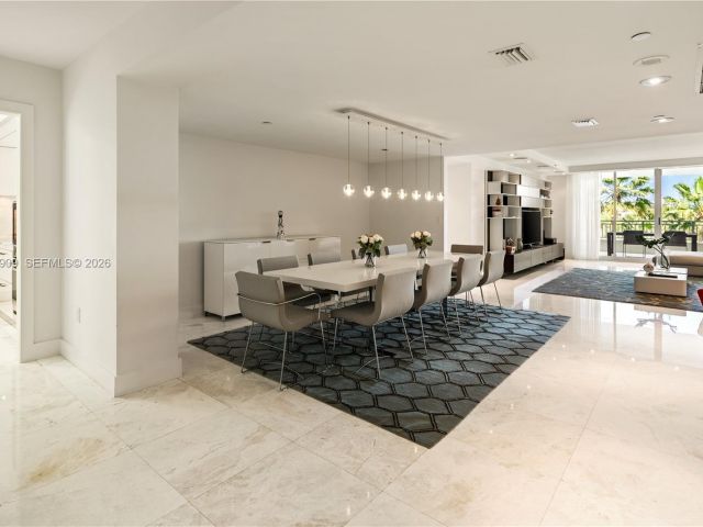 Apartment for rent  Unit #306 - photo 7412559