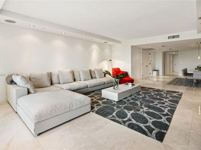 Apartment for rent  Unit #306 - photo 7412564