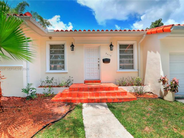 Home for rent at 5610 San Vicente St - photo 7366611