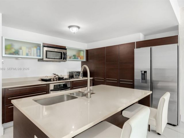 Apartment for sale  Unit #3202 - photo 7405003