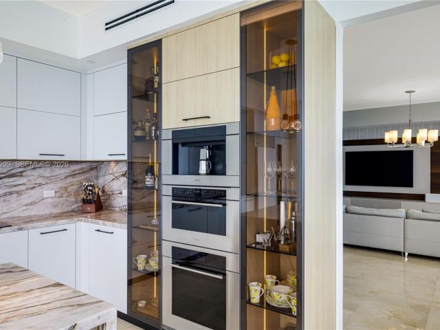 Apartment for sale  Unit #1201 - photo 7427874