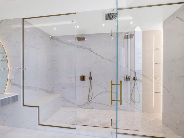 Apartment for sale  Unit #1201 - photo 7427884