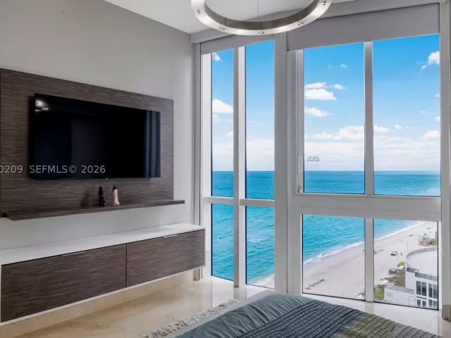 3-bedroom condo for sale in Sunny Isles Beach - 16001 Collins Ave 1201 - MondialRealty