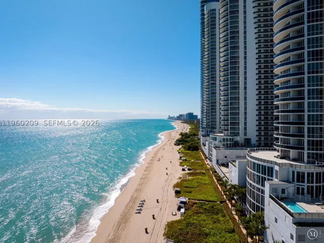 3-bedroom condo for sale in Sunny Isles Beach - 16001 Collins Ave 1201 - MondialRealty