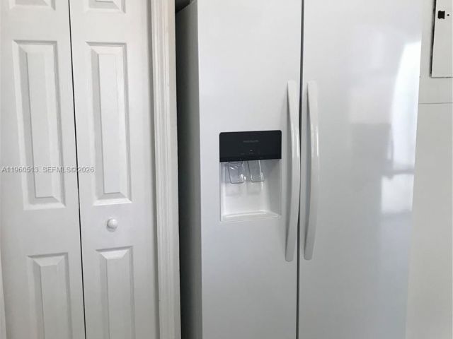 Home for sale at 6417 SW 135th Ave - photo 7524761