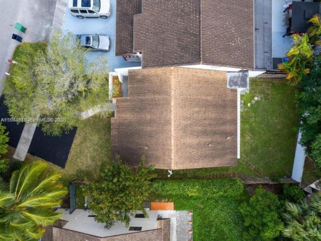 Home for sale at 6417 SW 135th Ave - photo 7524773