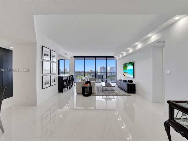 Apartment for rent  Unit #1503 - photo 7413416