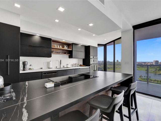 Apartment for rent  Unit #1503 - photo 7413423