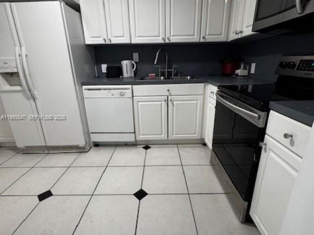 Apartment for rent  Unit #319 - photo 7444507