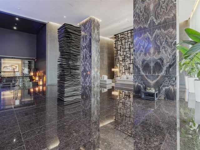 Apartment for rent  Unit #3805 - photo 7369023