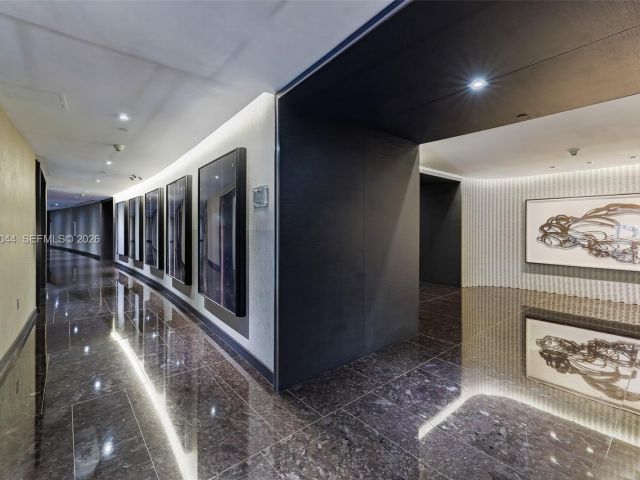 Apartment for rent  Unit #3805 - photo 7369026