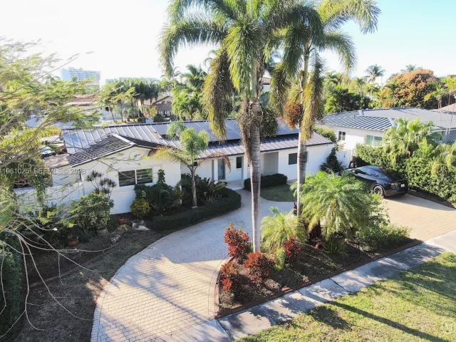 Home for rent at 13000 Coronado Ln - photo 7390784