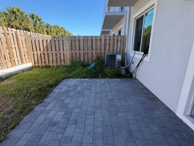 4-bedroom home for rent in Homestead - 679 SE 13th St Cir 679 - MondialRealty