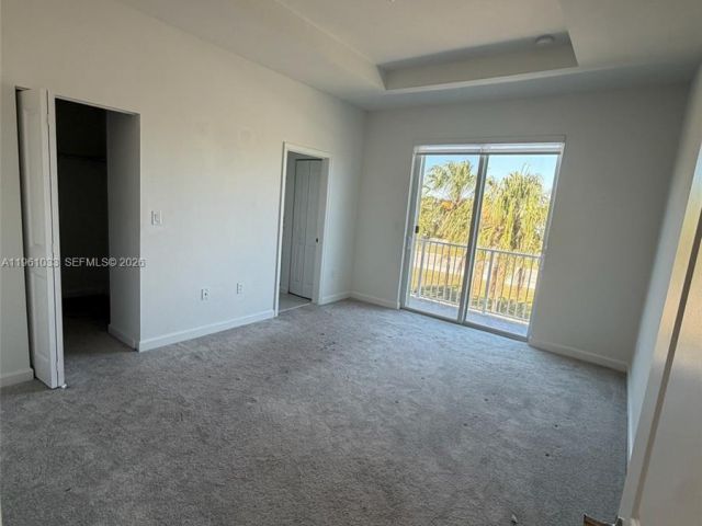 4-bedroom home for rent in Homestead - 679 SE 13th St Cir 679 - MondialRealty