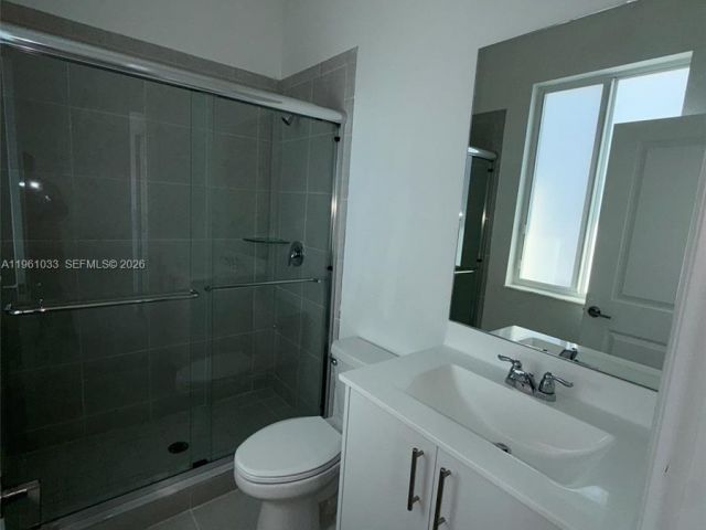 4-bedroom home for rent in Homestead - 679 SE 13th St Cir 679 - MondialRealty