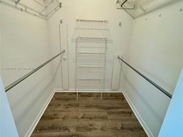 3-bedroom home for rent in Pembroke Pines - 15430 NW 12th Ct 0 - MondialRealty