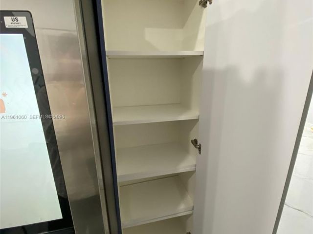 Apartment for rent  Unit # - photo 7483785