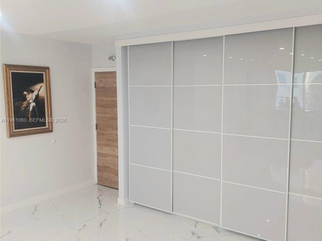 Apartment for rent  Unit # - photo 7483794