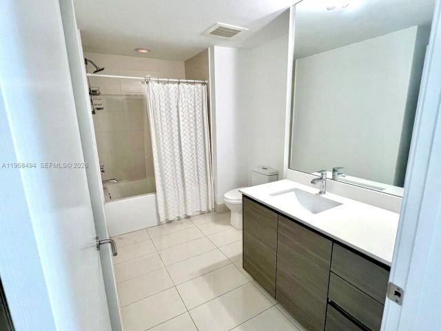 Apartment for sale  Unit #2603 - photo 7368448