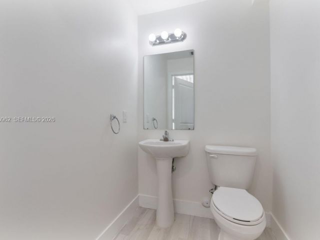 3-bedroom home for rent in Miami Gardens - 2767 NW 191st Ter 0 - MondialRealty