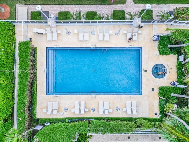 Apartment for sale  Unit #301,303,304 - photo 7370469