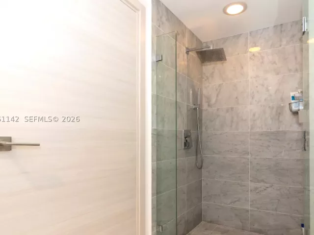 1-bedroom condo for sale in Miami - 801 S Miami Ave 3803 - MondialRealty