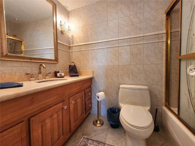 Apartment for rent  Unit #1215 - photo 7372478