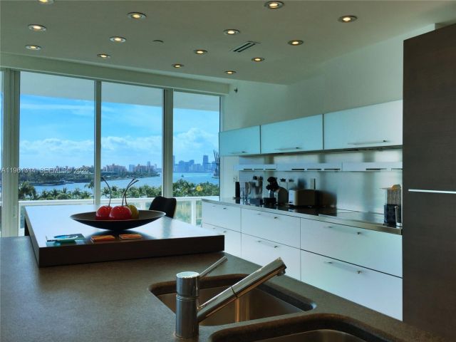 Apartment for rent  Unit #604 - photo 7374877