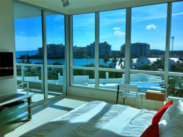 Apartment for rent  Unit #604 - photo 7374878