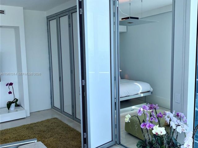 Apartment for rent  Unit #604 - photo 7374880