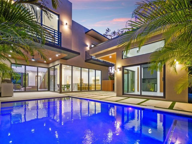 Home for sale at 441 NW 44th St - photo 7446336