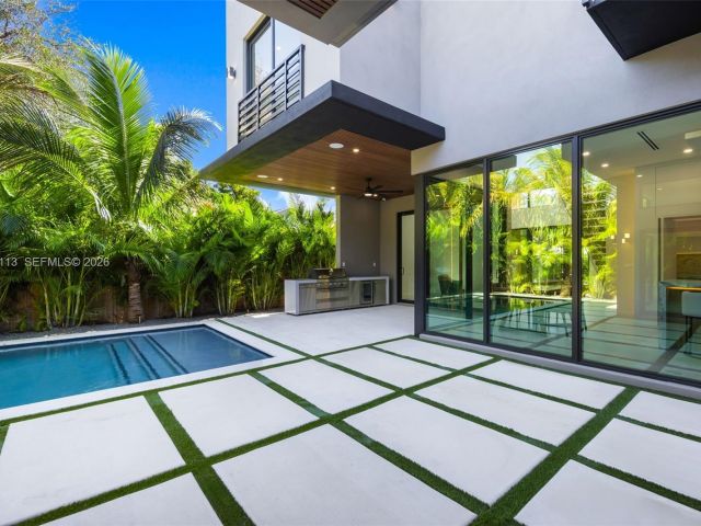 Home for sale at 441 NW 44th St - photo 7446348