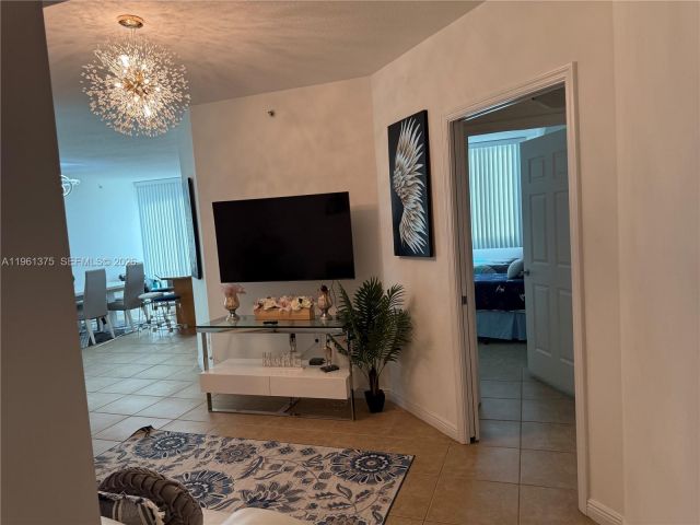 2-bedroom condo for rent in Hallandale Beach - 1745 E Hallandale Beach Blvd 507W - MondialRealty
