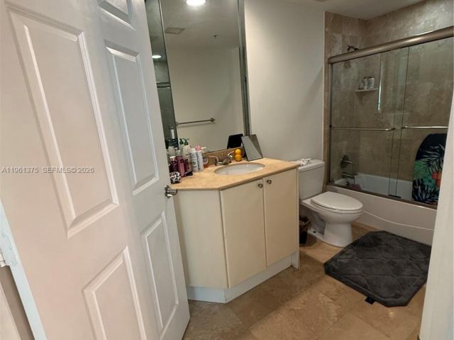 2-bedroom condo for rent in Hallandale Beach - 1745 E Hallandale Beach Blvd 507W - MondialRealty