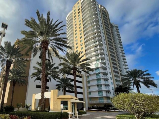 2-bedroom condo for rent in Hallandale Beach - 1745 E Hallandale Beach Blvd 507W - MondialRealty