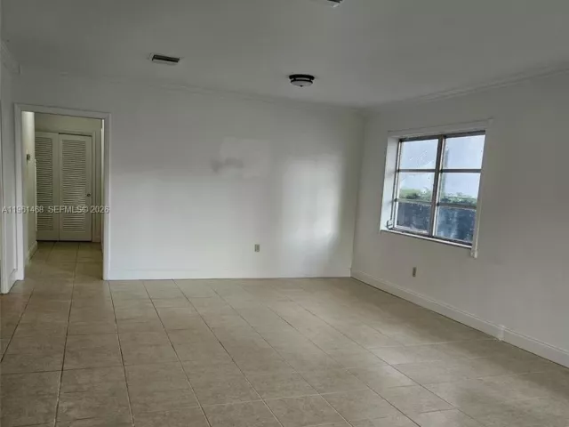 2-bedroom home for sale in Coral Gables - 345 Malaga Ave - MondialRealty