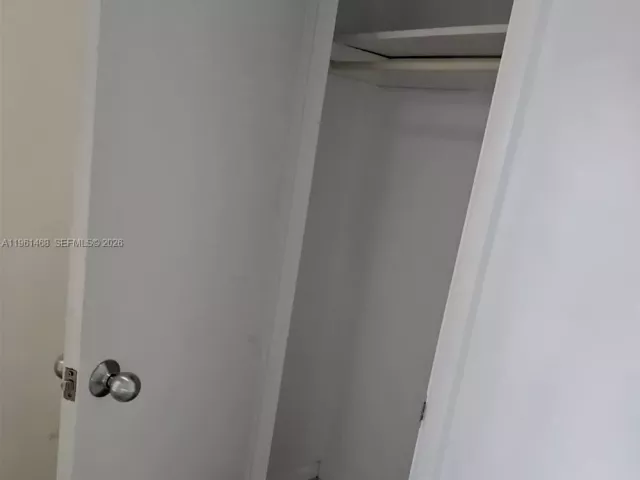 2-bedroom home for sale in Coral Gables - 345 Malaga Ave - MondialRealty