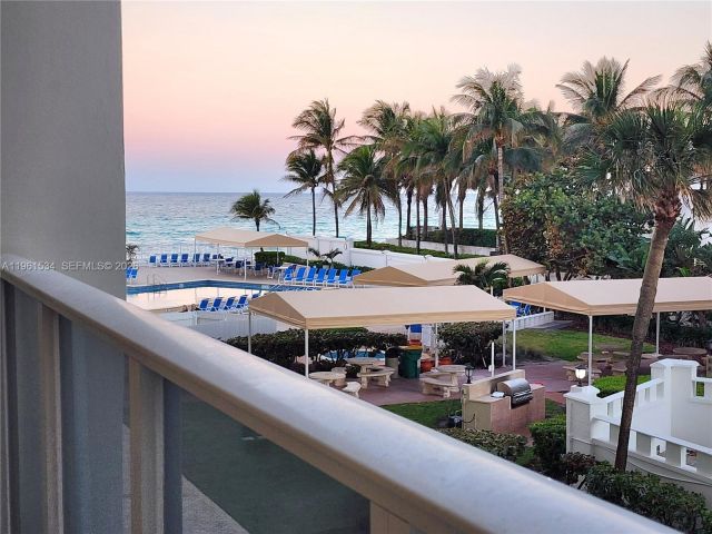 Apartment for sale  Unit #218 - photo 7435557